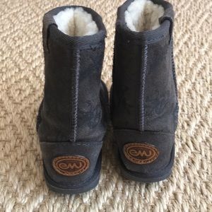 Emu Boots